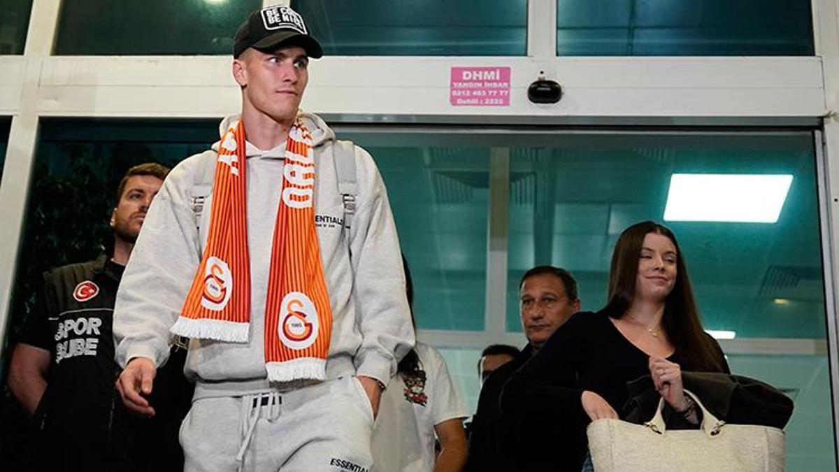 Roland Sallai, Galatasaray için İstanbul'da!