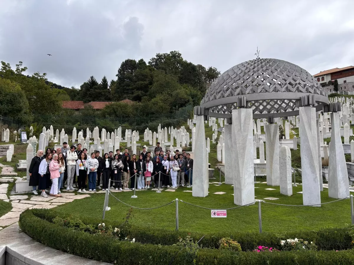 Sultangazi Belediyesi'nden Başarılı Öğrencilere Bosna Hersek Gezisi