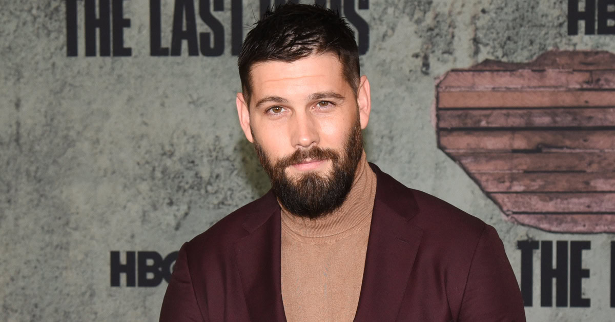 Casey Deidrick kız arkadaşına şiddetten tutuklandı