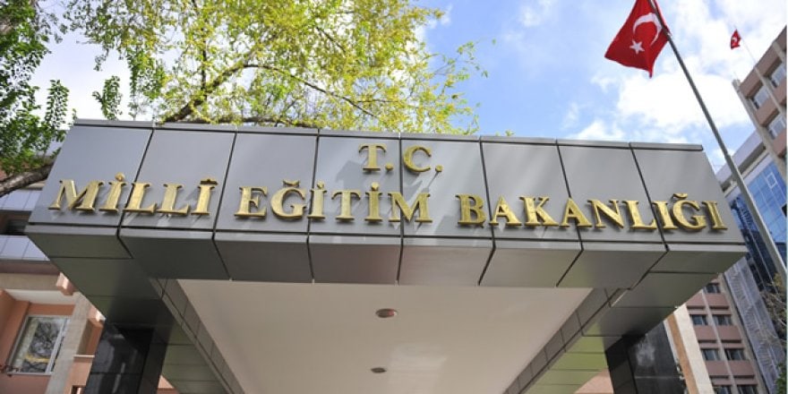MEB'in Başı Üst Düzey Atamalarla Dertte
