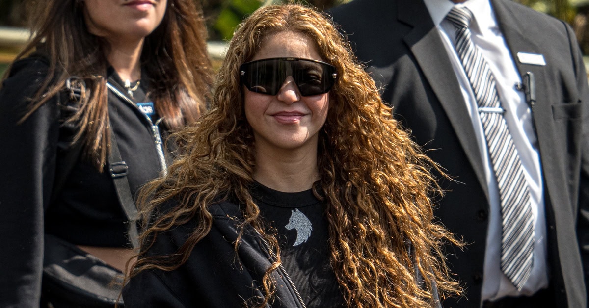 Shakira, Lima konseri için yol çıktı