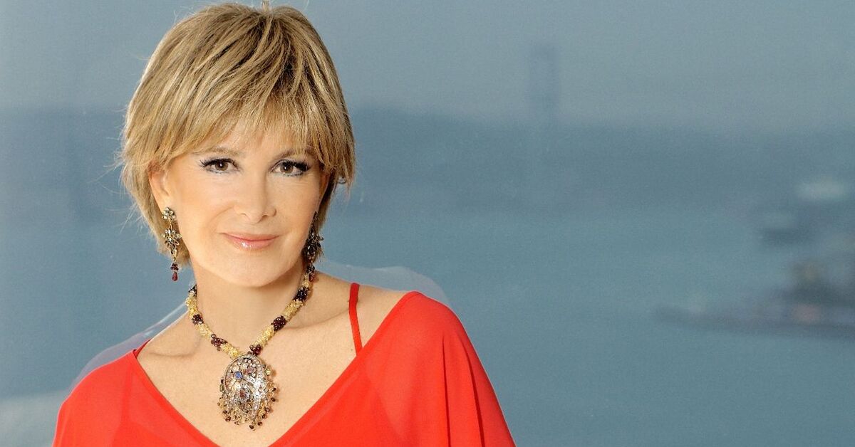 Filiz Akın'ın mezar taşı yapıldı