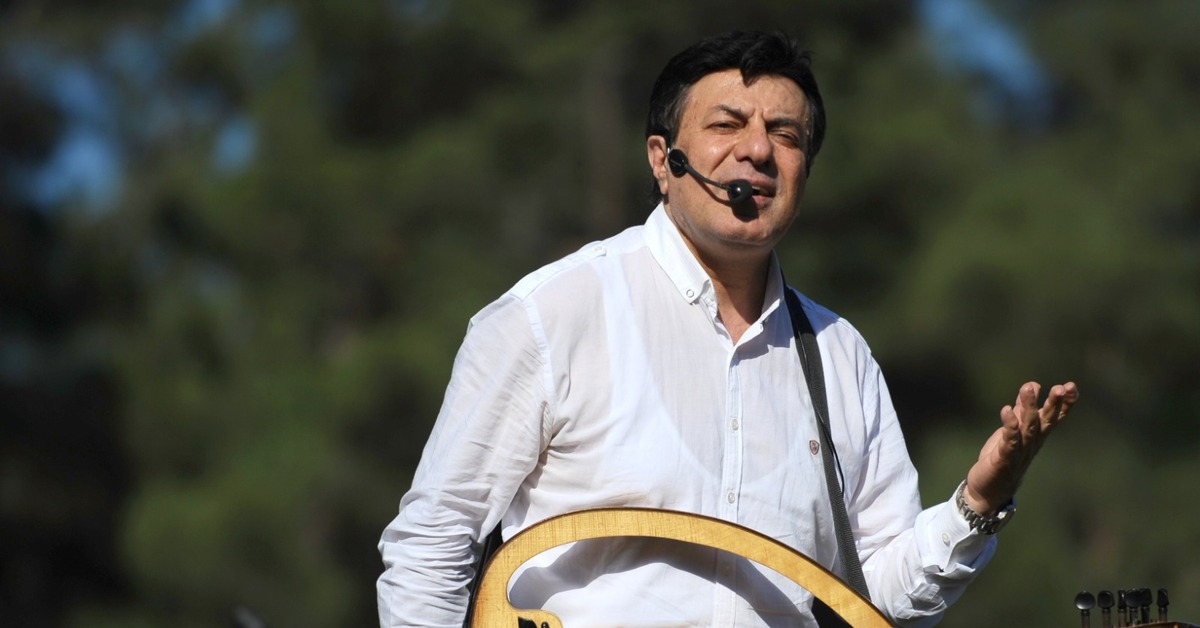 Galatasaray taraftarı Coşkun Sabah: Fenerbahçe için marş yaparım